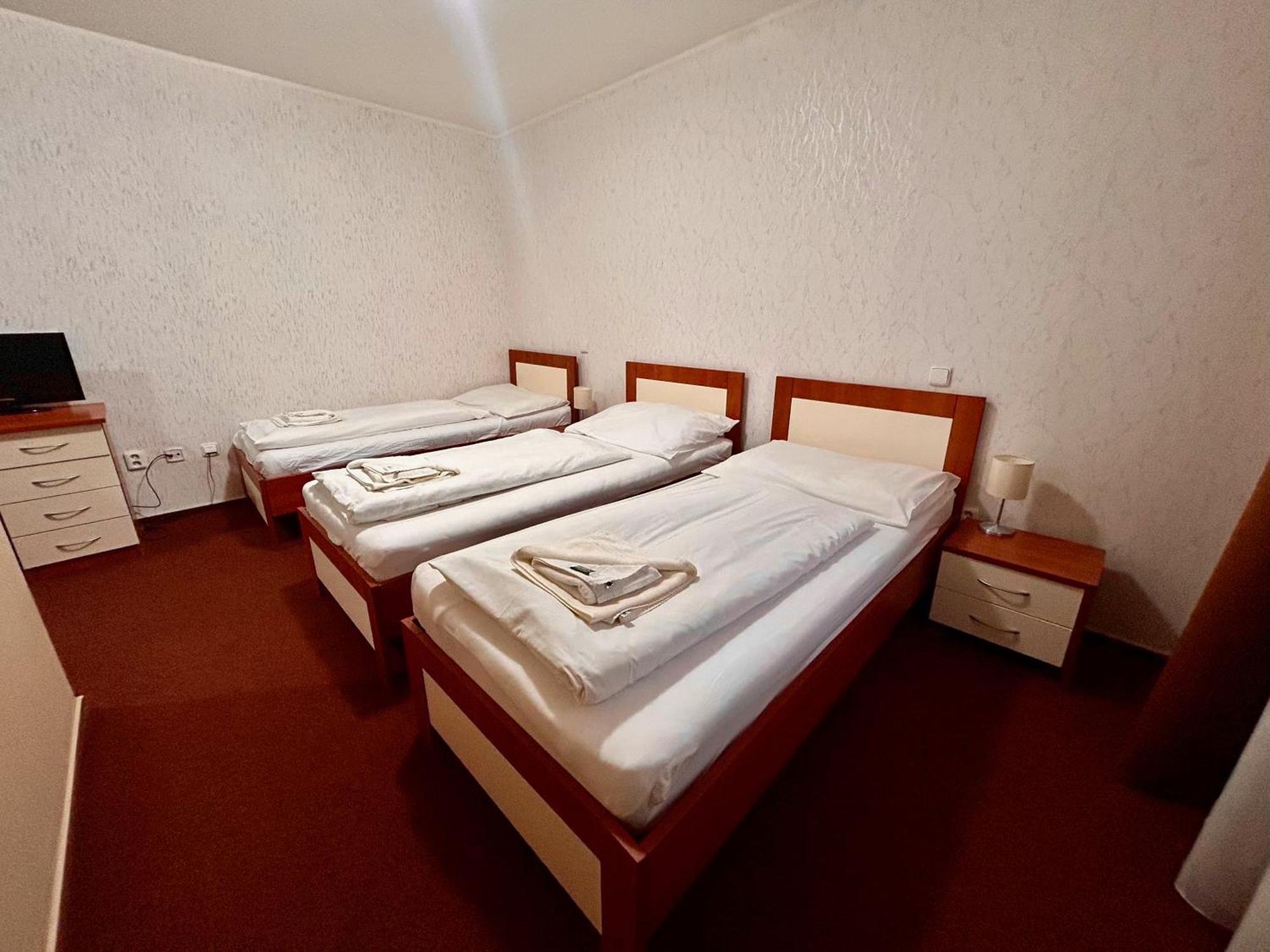 Hotel 21 Bratislava Luaran gambar